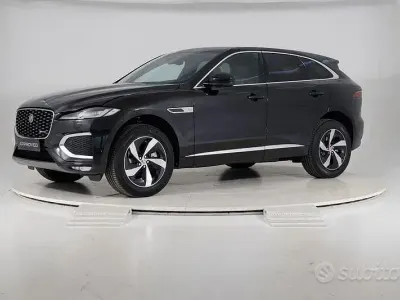 Usata Jaguar F-Pace R-Dynamic 163 CV (119 kW) 2023 Nero SUV