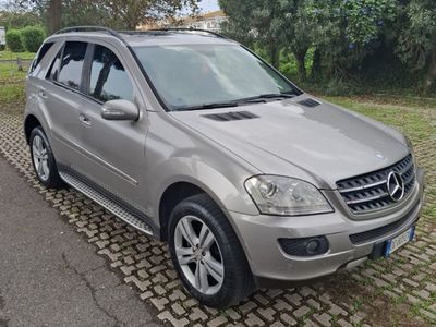 Mercedes ML320