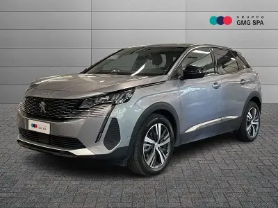 Usata Peugeot 3008 Allure 136 CV (100 kW) 2024 Grigio SUV
