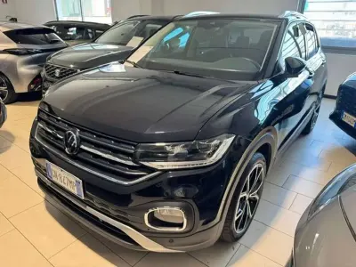 Usata VW T-Cross Advance 150 CV (110 kW) 2023 Nero SUV