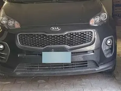 Usata Kia Sportage 115 CV (84 kW) 2017 Nero SUV