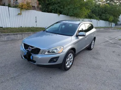 Usata Volvo XC60 Momentum 205 CV (150 kW) 2010 SUV