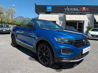 Begagnad VW T-Roc Cabriolet Style 116 HK (85 kW) 2021 Blå Cab