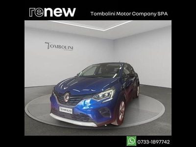Blu scuro Usata 2022 Renault Captur Zen SUV | 16.920 € (Buon prezzo)