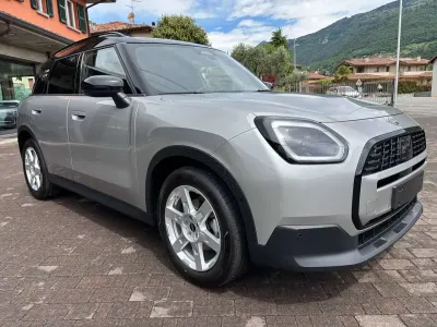 Usata Mini Countryman Favoured 163 CV (119 kW) 2025 Melting silver SUV