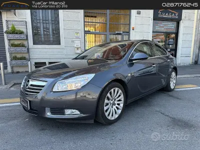 Usata Opel Insignia Cosmo 179 CV (131 kW) 2010 Grigio Berlina