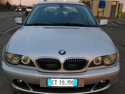 Usata BMW 320 150 CV (110 kW) 2005 Argento Coupé