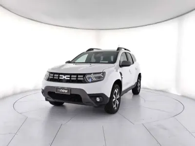 Usata Dacia Duster Journey 91 CV (66 kW) 2023 Bianco ghiaccio SUV