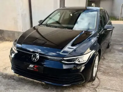Usata VW Golf VIII Life 150 CV (110 kW) 2020 Nero Berlina