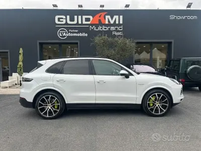 Usata Porsche Cayenne 340 CV (250 kW) 2018 Bianco SUV