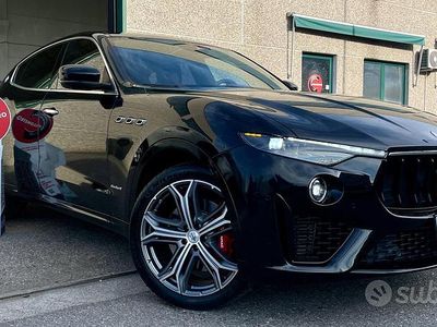 Usata Maserati Levante 275 CV (202 kW) 2020 Nero SUV