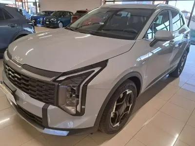 Nuova Kia Sportage Style 144 CV (105 kW) 2026 (waf) wolf grey m SUV