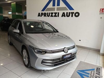 Usata VW Golf VIII Style 150 CV (110 kW) 2025 Argento Berlina