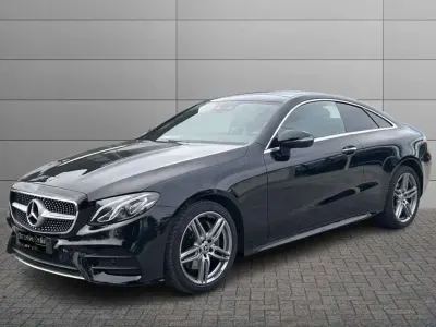 Usata Mercedes E220 AMG line 194 CV (142 kW) 2018 Nero Coupé