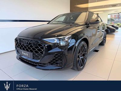 Nuova Audi RS Q8 Performance 640 CV (470 kW) 2025 Nero mhytos SUV