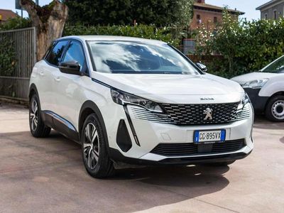Usata Peugeot 3008 Allure 131 CV (96 kW) 2022 Bianco SUV