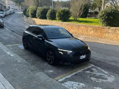 Usata Audi A3 Comfort 116 CV (85 kW) 2022 Berlina