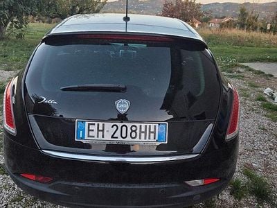 Usata Lancia Delta 120 CV (88 kW) 2010 Nero Utilitaria