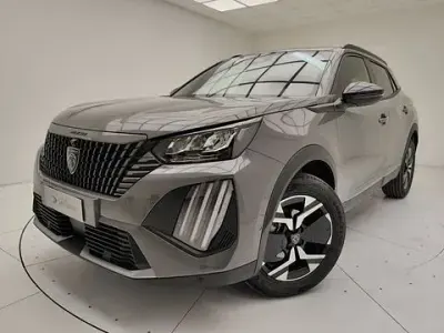 Nuova Peugeot 2008 Allure 101 CV (74 kW) 2026 Grigio SUV