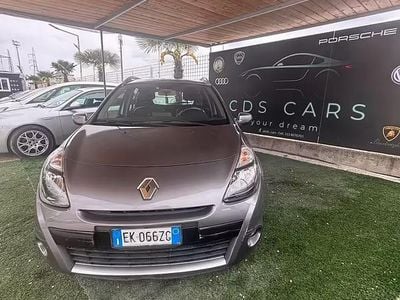 Usata Renault Clio GrandTour 90 CV (66 kW) 2013 Grigio Station wagon