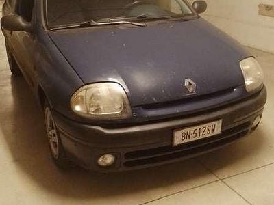 Renault Clio II