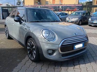 Usata Mini Cooper 116 CV (85 kW) 2016 Grigio Utilitaria
