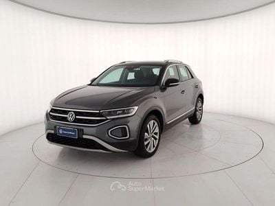 Usata VW T-Roc Style 110 CV (80 kW) 2022 Grigio metallizzato SUV