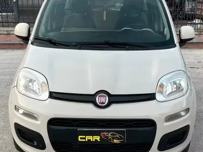 Usata Fiat Panda Lounge 75 CV (55 kW) 2015 Utilitaria