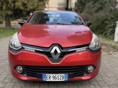 Usata Renault Clio IV 73 CV (53 kW) 2013 Berlina
