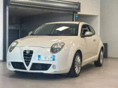 Usata Alfa Romeo MiTo Distinctive 84 CV (61 kW) 2013 Bianco Utilitaria