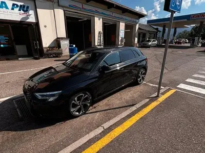 Usata Audi A3 S-Line 116 CV (85 kW) 2021 Nero Berlina