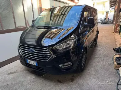 Begagnad Ford Tourneo