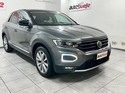 Usata VW T-Roc Style 115 CV (84 kW) 2020 Grigio SUV