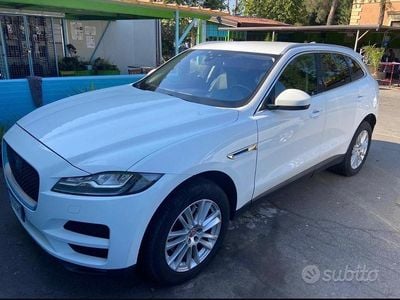 Usata Jaguar F-Pace Portfolio 180 CV (132 kW) 2018 Bianco SUV