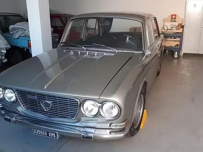 Usata Lancia 2000 1970 Berlina