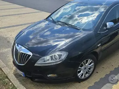 Usata Lancia Delta 120 CV (88 kW) 2009 Nero Utilitaria