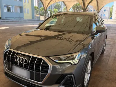 Usata Audi Q3 S-Line 190 CV (139 kW) 2019 Grigio SUV