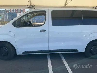 Usata Citroën Jumpy 120 CV (88 kW) 2021 Bianco Monovolume