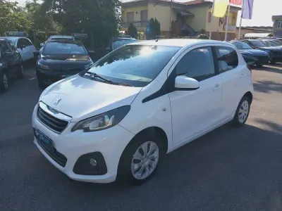 Usata Peugeot 108 Active 69 CV (50 kW) 2017 Bianco Cabrio