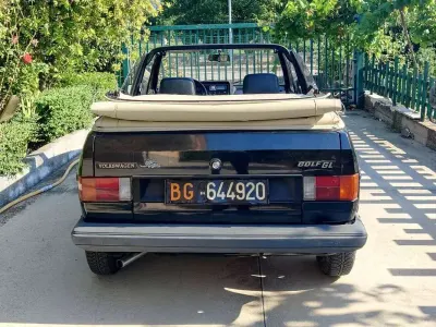 Usata VW Golf Cabriolet 50 CV (36 kW) 1982 Nero Cabrio
