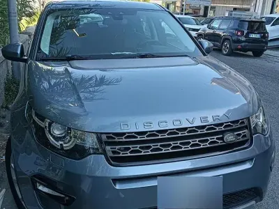 Usata Land Rover Discovery 5 150 CV (110 kW) 2019 Grigio SUV