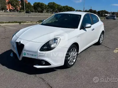 Occasion Alfa Romeo Giulietta 120 ch (88 kW) 2016 Blanc Citadine