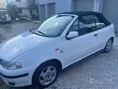 Usata Fiat Punto Cabriolet 88 CV (64 kW) 1995 Bianco Cabrio