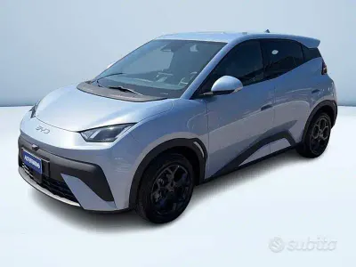 Nuova BYD Dolphin Surf Comfort 83 kW (114 CV) 2026 Bluazzurro Utilitaria