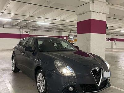 Usata Alfa Romeo Giulietta 120 CV (88 kW) 2017 Blu/azzurro Utilitaria