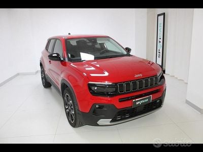 Usata Jeep Avenger Summit 101 CV (74 kW) 2024 Ruby SUV