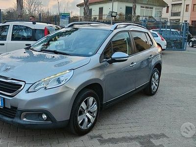 Usata Peugeot 2008 Allure 100 CV (73 kW) 2016 Grigio SUV