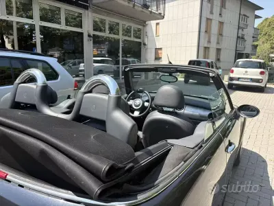 Usata Mini Cooper Cabriolet 116 CV (85 kW) 2006 Nero Cabrio
