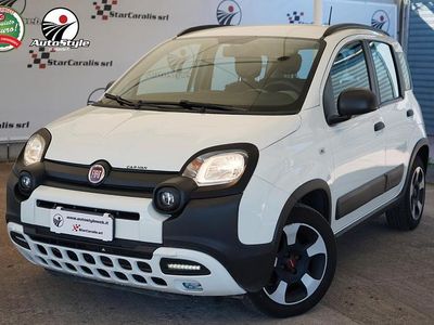 Usata Fiat Panda Cross Cross 70 CV (51 kW) 2022 Bianco Utilitaria