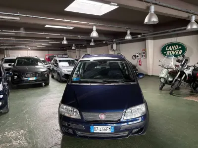 Usata Fiat Idea 77 CV (56 kW) 2009 Blu/azzurro Monovolume
